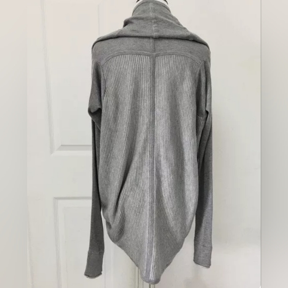 Lululemon Cashmere top - Picture 2 of 2